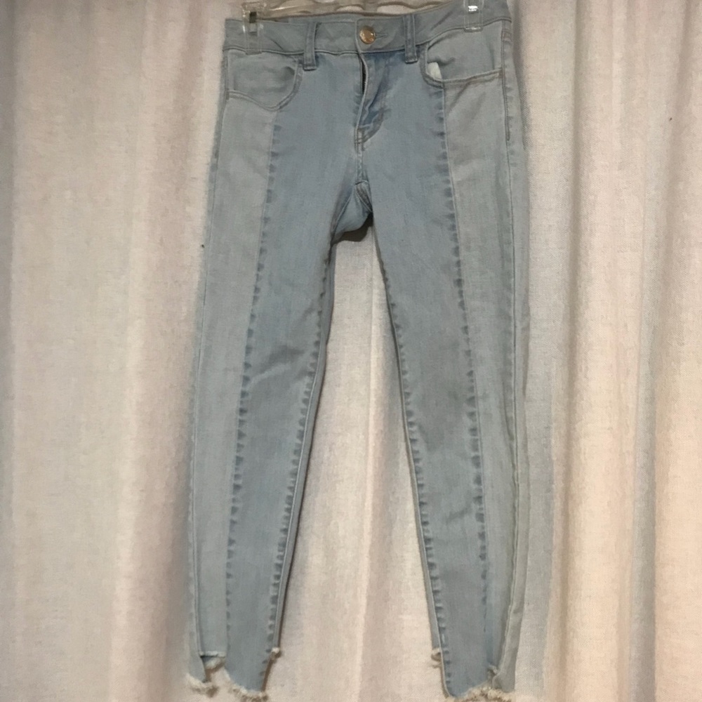 American Eagle two tone cropped jeans